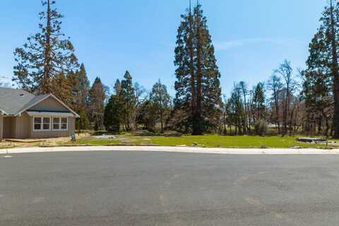128 Creekside Ct., Murphys, CA 95247