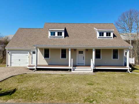 9 Country Lane, Dennis Port, MA 02639