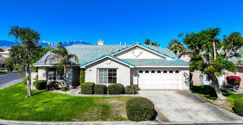69 Sutton Place E, Palm Desert, CA 92211