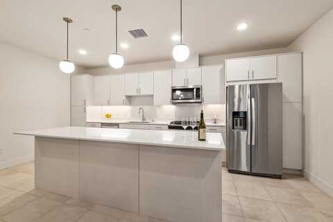 211 The River, Palm Springs, CA 92262