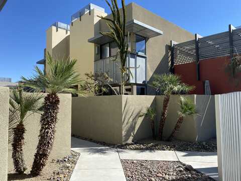 683 E Arenas Road, Palm Springs, CA 92262