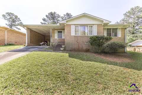 3271 Commodore Drive, Macon, GA 31211