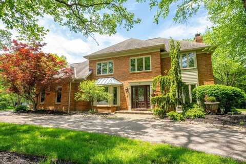 22 Heritage Court, Blue Ash, OH 45241