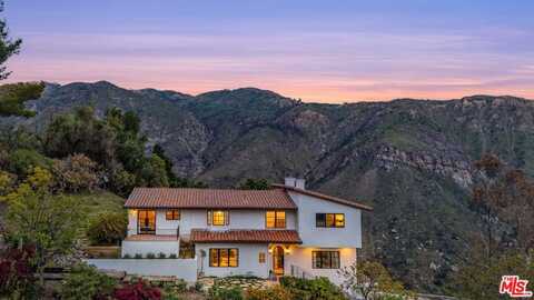 2382 Live Oak Meadows Rd, Malibu, CA 90265
