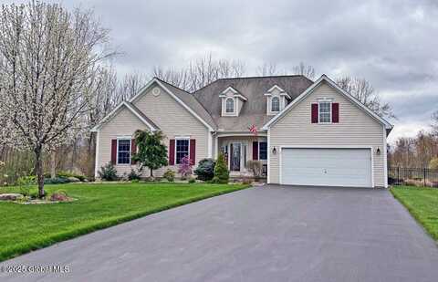 7 Knottingley Place, Ballston, NY 12019