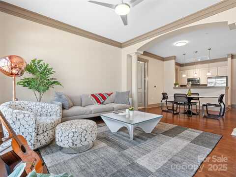 42 Schenck Parkway, Asheville, NC 28803