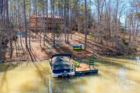 940 Hawk Ridge Drive, Mill Spring, NC 28756