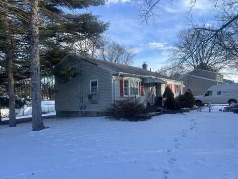 76 Huckleberry Road, East Hartford, CT 06118