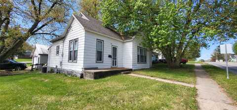 503 W 2nd Avenue, Indianola, IA 50125