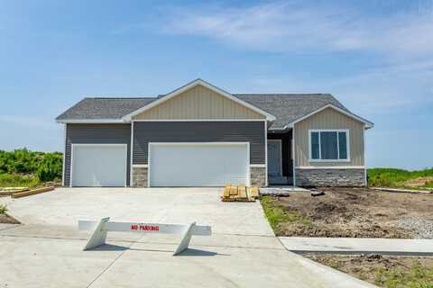 1235 Prairie Village Drive, Waukee, IA 50263