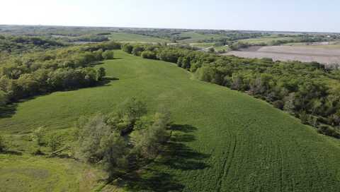 2000 145th Lane, Earlham, IA 50072