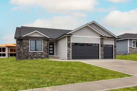18258 Hidden Knoll, Clive, IA 50325