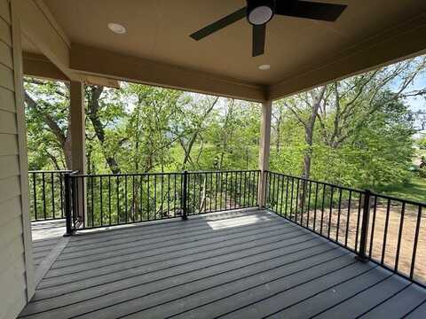 570 El Dorado Court, Waukee, IA 50263