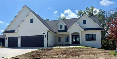 570 El Dorado Court, Waukee, IA 50263