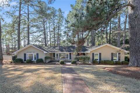 2515 Mirror Lake Drive, Fayetteville, NC 28303