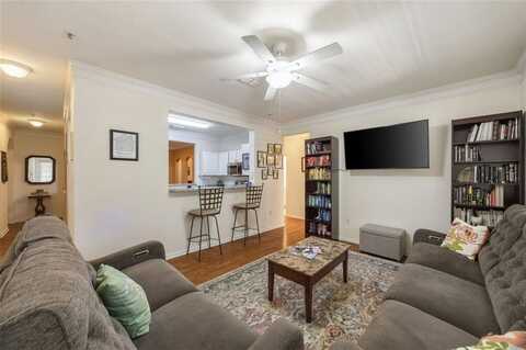 4007 Westchester Ridge NE, Atlanta, GA 30329