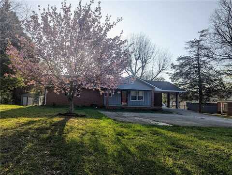 284 Carrollton Street, Buchanan, GA 30113