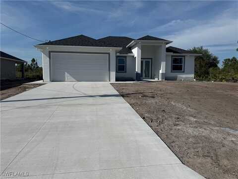 2916 29th Street W, Lehigh Acres, FL 33971