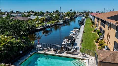 232 Cape Coral Parkway E, Cape Coral, FL 33904