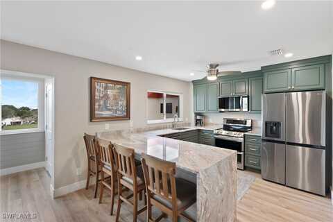 7402 Lake Breeze Drive unit: 401, Fort Myers, FL 33907