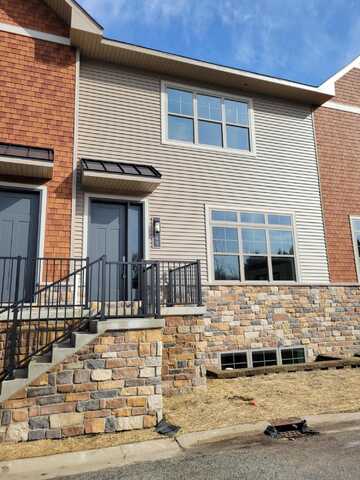 63 Sanctuary Drive, Valparaiso, IN 46385