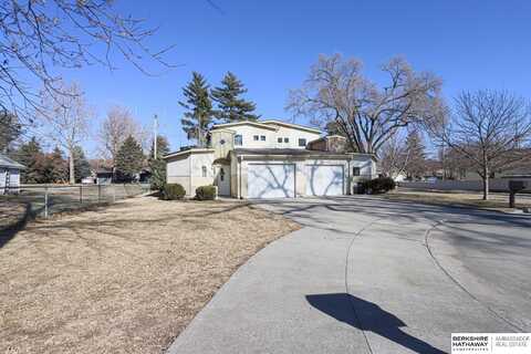 3610 Clifton Drive, Omaha, NE 68134