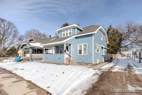 1217 Seneca Street SW, Wyoming, MI 49509