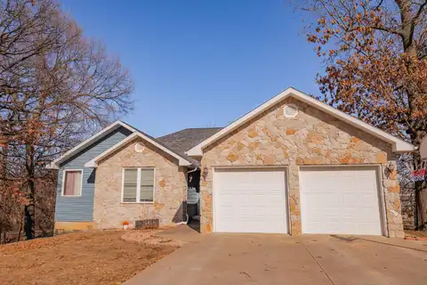 1103 Prescott Circle, Stockton, MO 65785