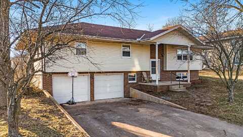 1029 North College Street, West Plains, MO 65775