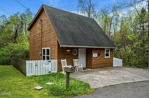 661 Morning Mist Way, Gatlinburg, TN 37738