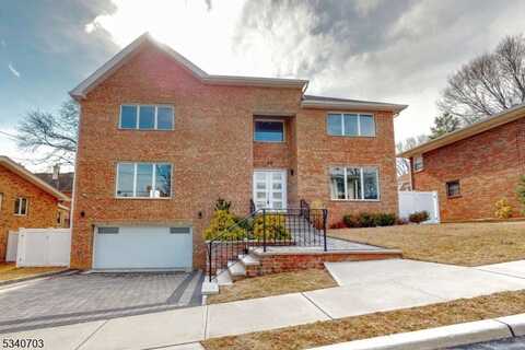 30 Cortland Pl, Cliffside Park, NJ 07010