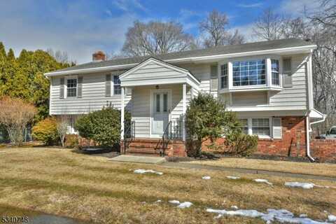 88 Lions Head Dr W, Wayne, NJ 07470