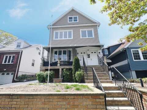 448 Forest Ave, Lyndhurst, NJ 07071