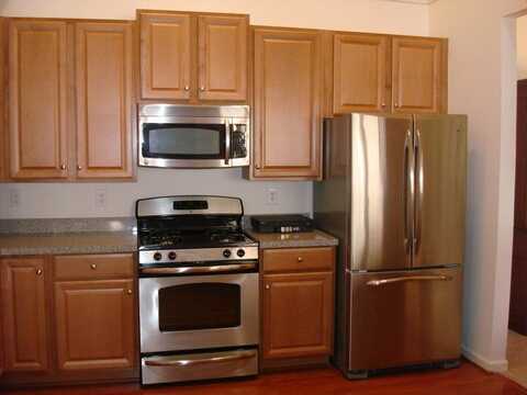 2 Waterman Lane Unit 211, Hillsborough, NJ 08844