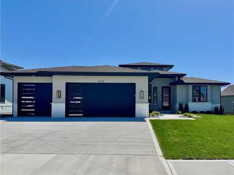 5135 NW Montebella Drive, Riverside, MO 64150