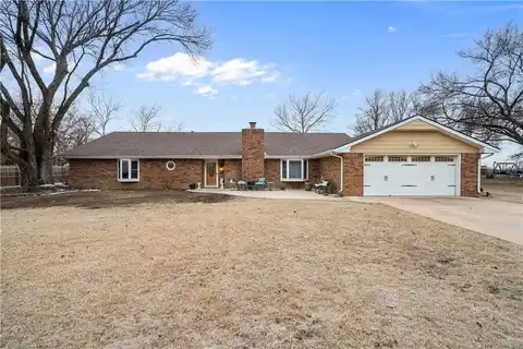 2613 Rolling Green Drive, Independence, KS 67301