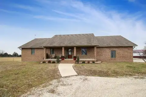 1697 19000 Road, Parsons, KS 67357