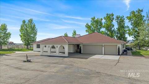 4282 Hogg Rd, Homedale, ID 83628