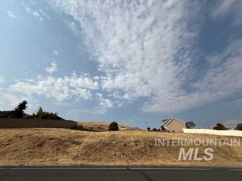 107 Appleford Dr, Asotin, WA 99402
