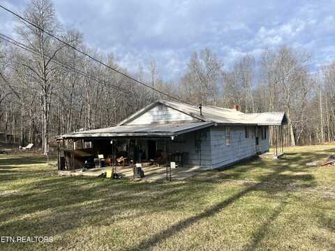 109 E Concord Lane, Robbins, TN 37852