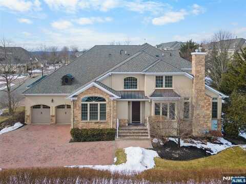 2 Windsor Lane, Ramsey, NJ 07446