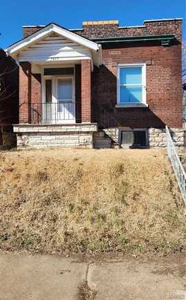 3615 Virginia Avenue, Saint Louis, MO 63118