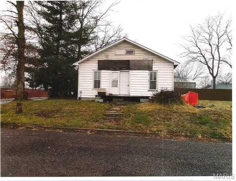 1107 West Street, Greenville, IL 62246