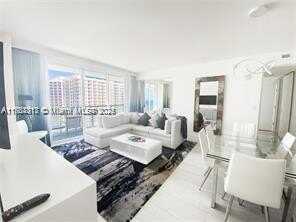 3101 Bayshore Dr, Fort Lauderdale, FL 33304