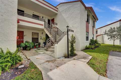 1166 N Hiatus Rd, Pembroke Pines, FL 33026