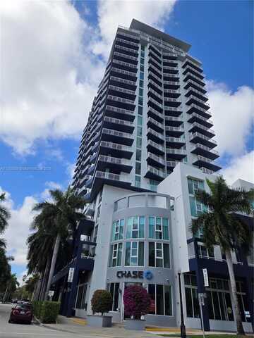 275 NE 18th St, Miami, FL 33132