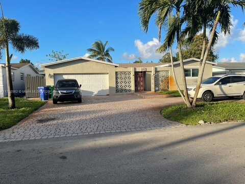 7921 Dilido Blvd, Miramar, FL 33023