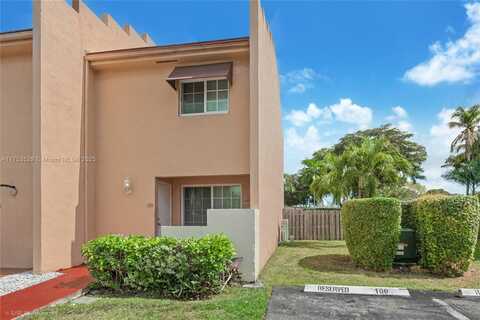 10395 SW 154th Cir Ct, Miami, FL 33196