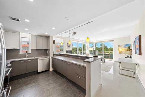 200 Ocean Dr, Miami Beach, FL 33139