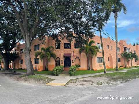 200 Azure Way, Miami Springs, FL 33166